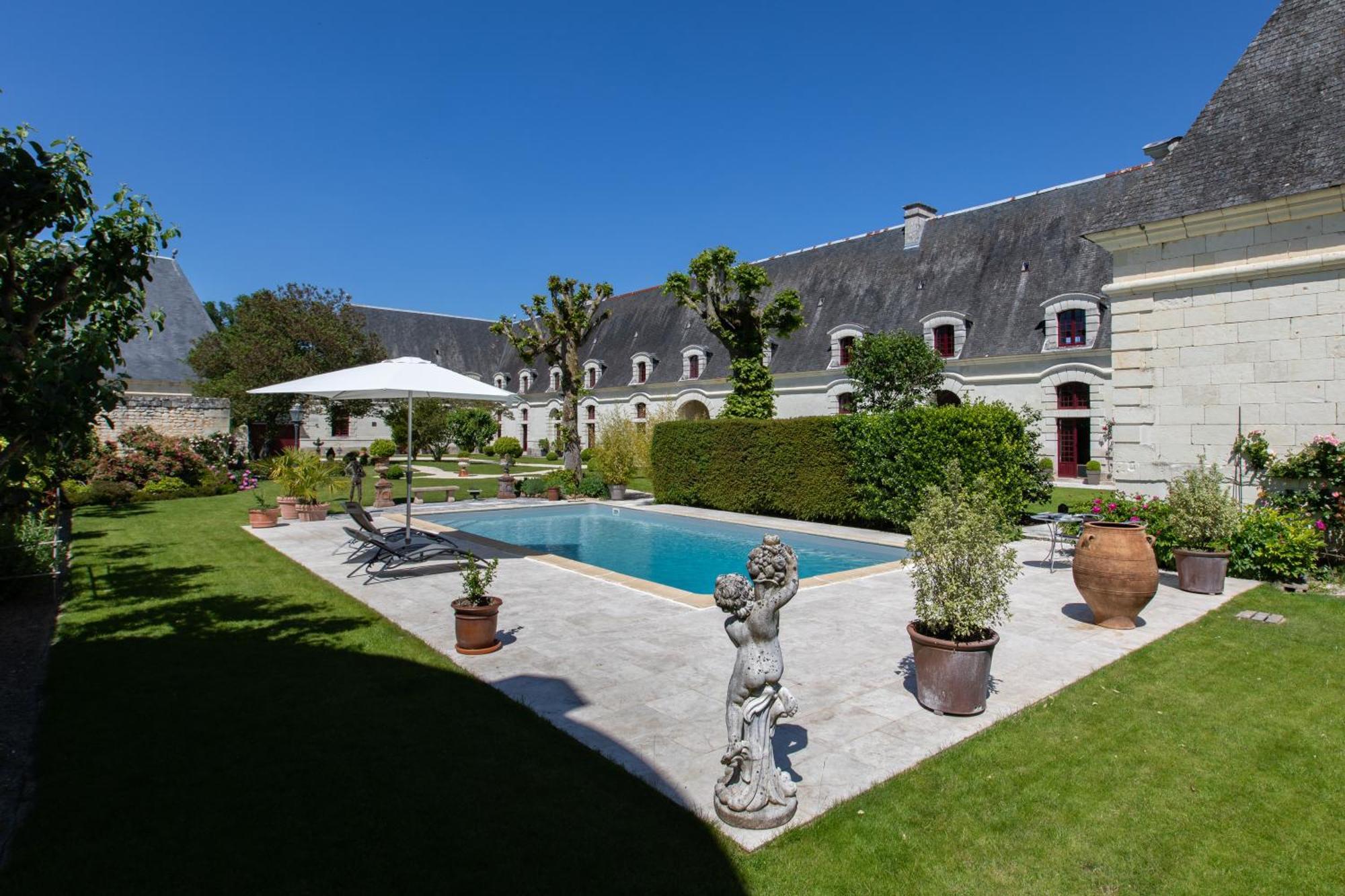 Le Clos Chavigny Lerne Екстер'єр фото