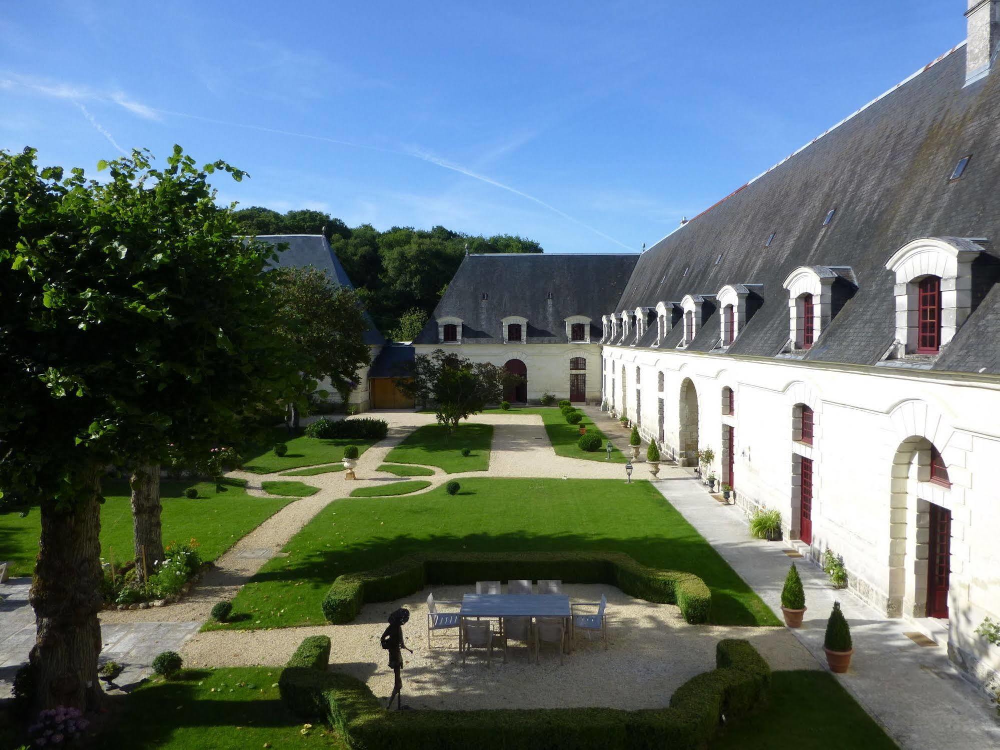 Le Clos Chavigny Lerne Екстер'єр фото