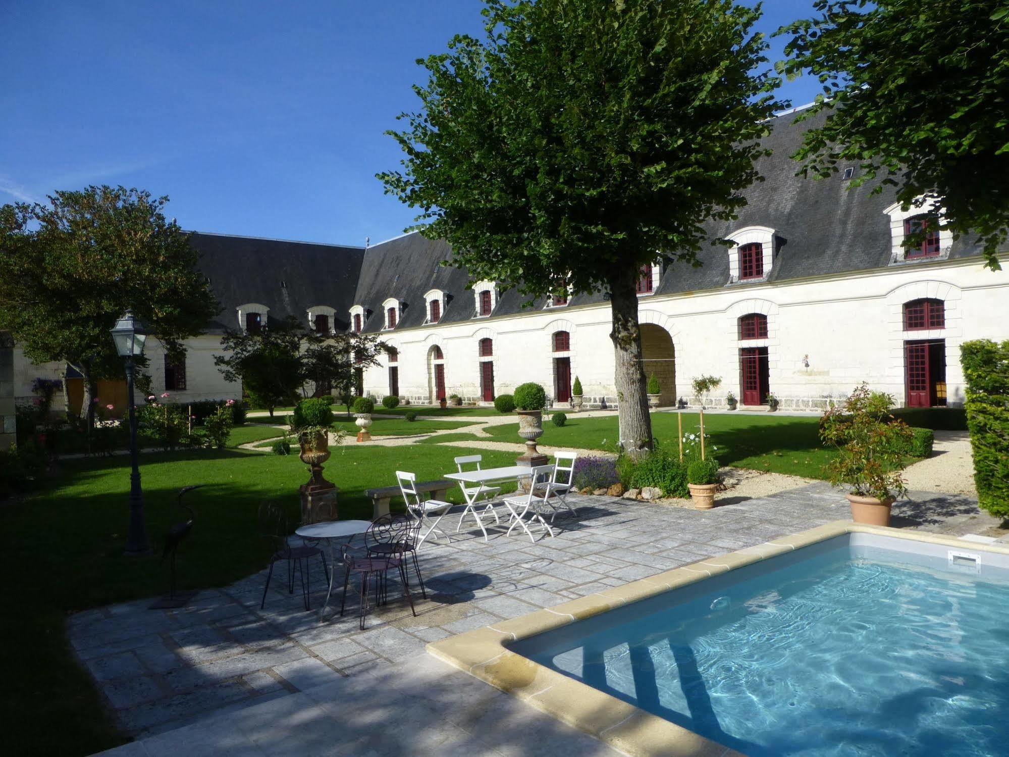 Le Clos Chavigny Lerne Екстер'єр фото